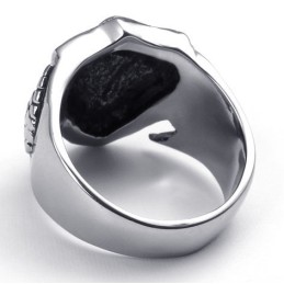 Anello In Titanio Di Qualità Stabile, Colori Delicati E Finemente Lavorati