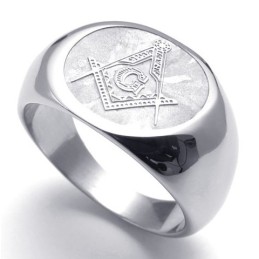 Anello In Titanio Di Alta Qualità, Dalla Forma Elegante E Dal Colore Brillante.