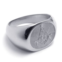 Anello In Titanio Di Alta Qualità, Dalla Forma Elegante E Dal Colore Brillante.