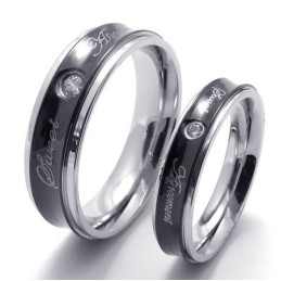 Anello In Titanio Di Alta Qualità Con Brillantezza Dei Colori E Design Abile