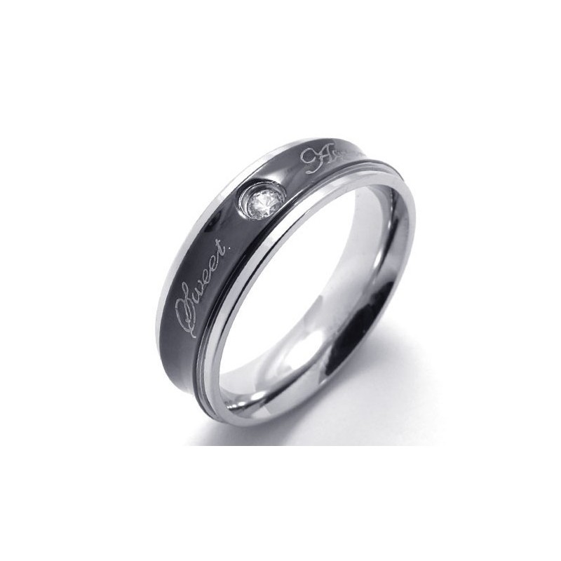 Anello In Titanio Di Qualità Stabile, Dal Design Lussuoso E Dai Colori Delicati. Anello In Titanio Di Qualità Stabile, Dal Design Lussuoso E Dai Colori Delicati.