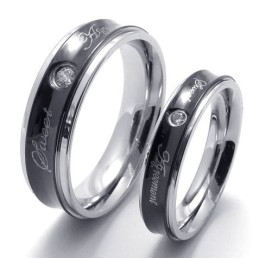 Anello In Titanio Di Qualità Stabile, Dal Design Lussuoso E Dai Colori Delicati.