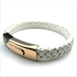Bracciale In Titanio Di Qualità Stabile, Colori Delicati E Design Abile