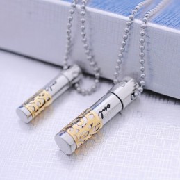 Collana Con Ciondolo In Titanio Con Scritta "Loveheart Lovers" Gialla Alla Moda
