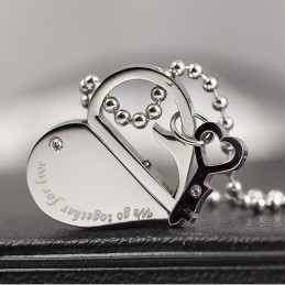 Ci Riuniamo Per Amore - Collana Con Ciondolo In Titanio Alla Moda