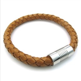 Bracciale In Pelle Di Titanio Di Qualità Eccellente, Colori Delicati E Design Abile