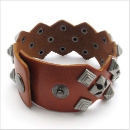 Bracciale In Pelle Di Titanio Di Eccellente Qualità, Dal Design Moderno, Dai Colori Delicati