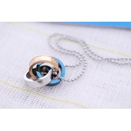 Regali Di Moda Per La Tua Amica: Collana Con Ciondolo A Cerchio Intrecciato In Titanio