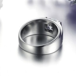 Per Godere Di Un'Alta Reputazione In Patria E All'Estero, Anello Da Donna In Titanio Con Strass