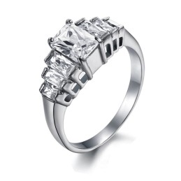 Anello Da Donna In Titanio Di Qualità Stabile Con Strass