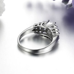 Anello Da Donna In Titanio Di Qualità Stabile Con Strass