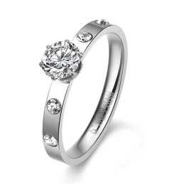 Anello Da Donna In Titanio Con Strass, Qualità E Quantità Garantite
