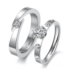 Anello Da Donna In Titanio Con Strass, Qualità E Quantità Garantite