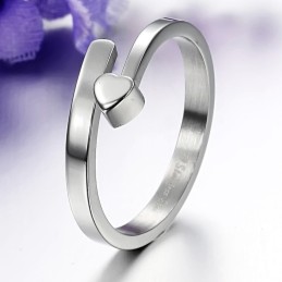 Anello In Titanio Con Cuore Da Donna "The King Of Quantity"
