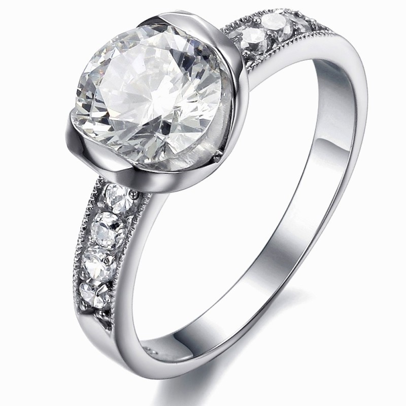 Per Godere Di Un'Alta Reputazione In Patria E All'Estero, Anello Da Donna In Titanio Con Strass Per Godere Di Un'Alta Reputazione In Patria E All'Estero, Anello Da Donna In Titanio Con Strass