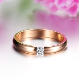 Noto Per Il Suo Anello In Titanio Femminile Di Alta Qualità