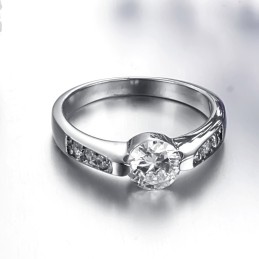 Anello Da Donna In Titanio Di Qualità Stabile Con Strass