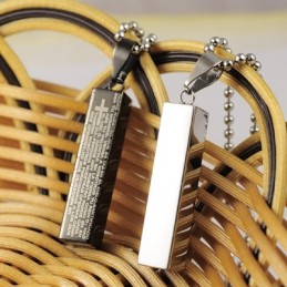 Collana Con Ciondolo Di Coppia In Titanio Cubico Alla Moda