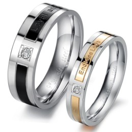 Anello In Titanio "The King Of Quantity" Per Amanti Con Diamante