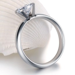 Anello Da Donna In Titanio Resistente Con Strass