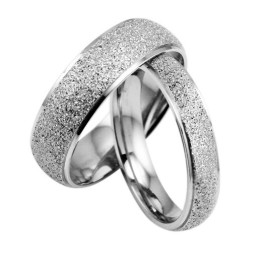 Anello In Titanio Scrub Di Qualità Stabile Per Gli Amanti