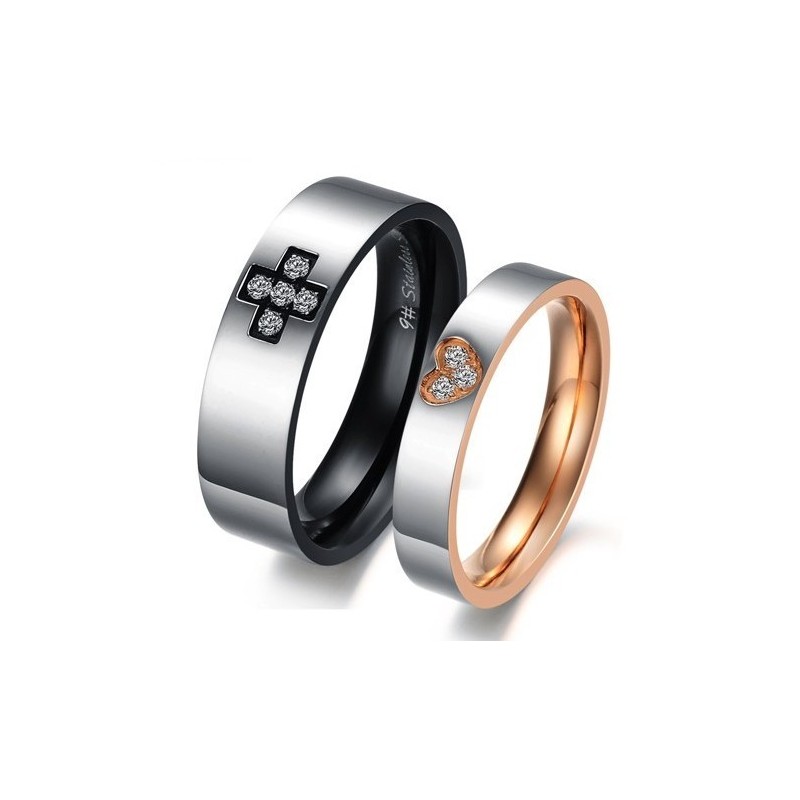 Anello In Titanio Con Croce A Forma Di Cuore Di Qualità Superiore Per Gli Innamorati Anello In Titanio Con Croce A Forma Di Cuore Di Qualità Superiore Per Gli Innamorati