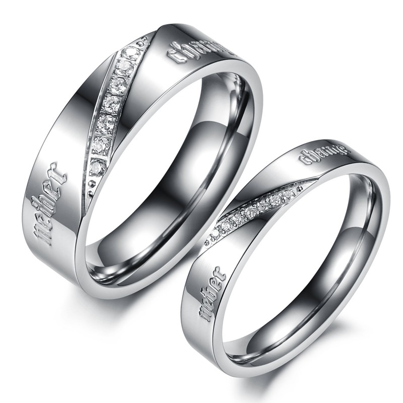 Anello In Titanio Argentato Completo Nelle Specifiche Per Gli Amanti Anello In Titanio Argentato Completo Nelle Specifiche Per Gli Amanti
