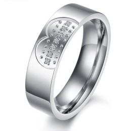 Anello In Titanio Di Alta Qualità A Forma Di Cuore Per Gli Amanti Con Strass