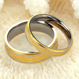 Anello In Titanio Per Amanti, Venduto Bene In Tutto Il Mondo