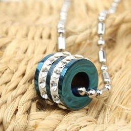 Anello Blu Alla Moda Con Ciondolo In Titanio Con Diamanti E Collana
