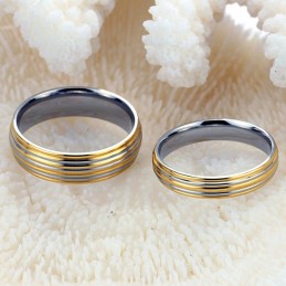 Anello In Titanio Dorato Di Qualità Superiore Per Gli Amanti