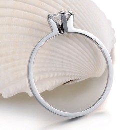 Anello In Titanio Dalle Prestazioni Affidabili Per Gli Amanti Con Strass