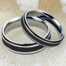 Anello In Titanio Nero Con Qualità E Quantità Assicurate Per Gli Amanti