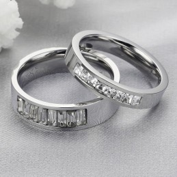 Ampia Varietà Di Anelli In Titanio Per Amanti Con Strass