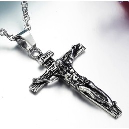 Collana In Titanio Con Croce Facile Da Usare