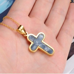 Collana In Titanio Con Croce Femminile Facile Da Usare