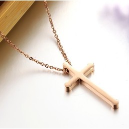 Collana In Titanio Con Croce Femminile Di Qualità Stabile