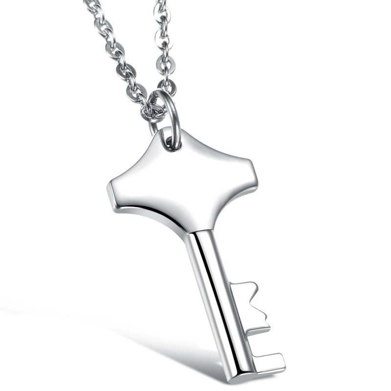 Collana In Titanio Con Chiave Di Ottima Qualità Collana In Titanio Con Chiave Di Ottima Qualità