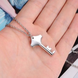 Collana In Titanio Con Chiave Di Ottima Qualità