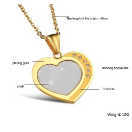 Collana In Titanio Con Conchiglia A Forma Di Cuore "To Have A Long Story"