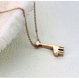 Collana In Titanio A Forma Di Giraffa, Durevole Nell'Uso
