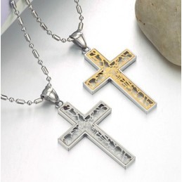 Collana In Titanio Con Croce Maschile Di Qualità Queen Of