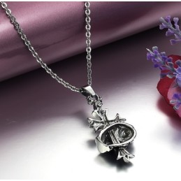 Collana In Titanio Con Croce Maschile "The King Of Quantity"