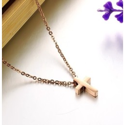 Collana In Titanio Con Croce Di Alta Qualità