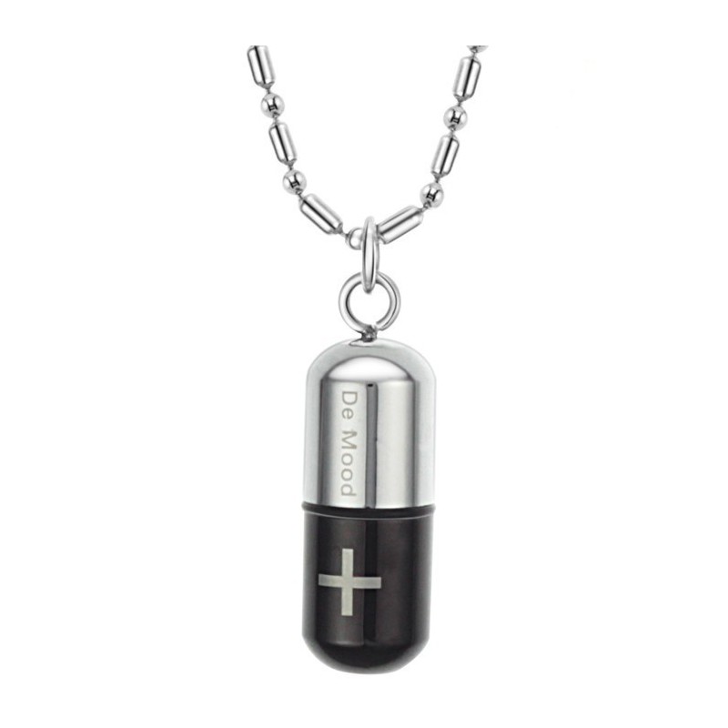 Collana In Titanio Con Croce Di Alta Qualità Collana In Titanio Con Croce Di Alta Qualità