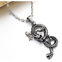 Collana In Titanio Venduta Bene In Tutto Il Mondo