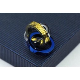Ciondolo Con Anelli Tricolore Alla Moda E Collana In Titanio