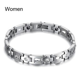Bracciale In Titanio Di Qualità Queen Of Quality Per Amanti Con Strass