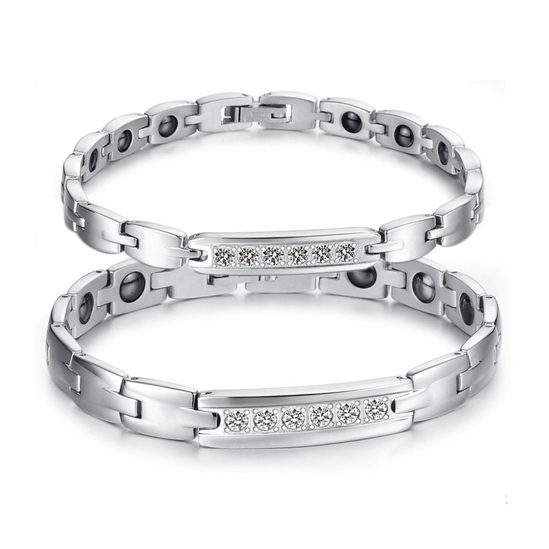 Bracciale In Titanio Magnetico Di Qualità Affidabile Per Gli Amanti Con Strass Bracciale In Titanio Magnetico Di Qualità Affidabile Per Gli Amanti Con Strass