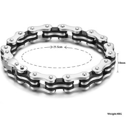 Noto Per Il Suo Bracciale In Titanio Non Convenzionale Di Alta Qualità